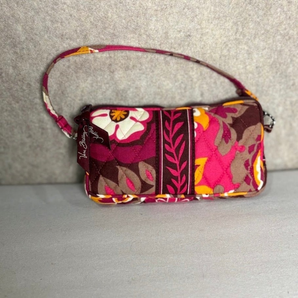 Vera Bradley Carnaby Purse/Wristlet Cotton Floral Quilted Boho Travel Retired